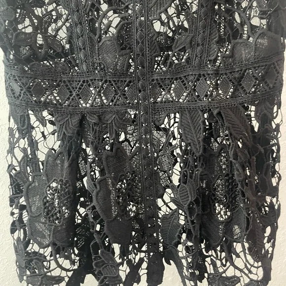 Express Black Floral Design Lace Blouse - Picture 4 of 7